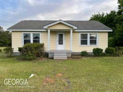 Home For Sale in Lanett, Alabama