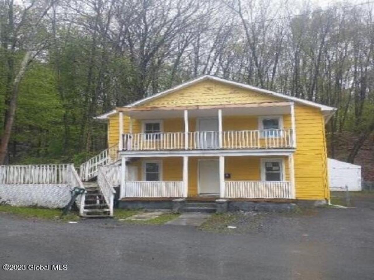 Picture of Home For Sale in Ellenville, New York, United States