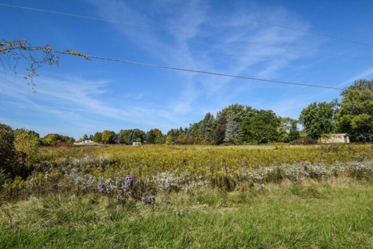 Picture of Residential Land For Sale in Caledonia, Wisconsin, United States