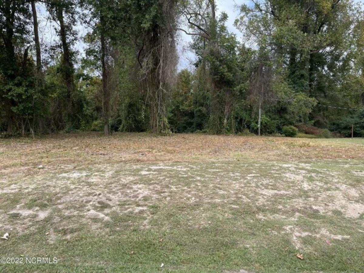 Picture of Residential Land For Sale in Kinston, North Carolina, United States