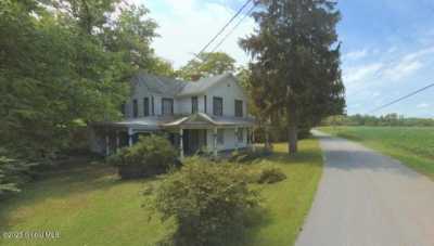 Home For Sale in Amsterdam, New York