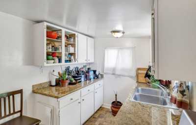 Home For Sale in Sunland, California