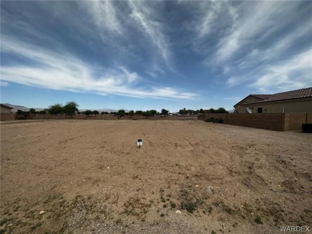 Picture of Residential Land For Sale in Mohave Valley, Arizona, United States