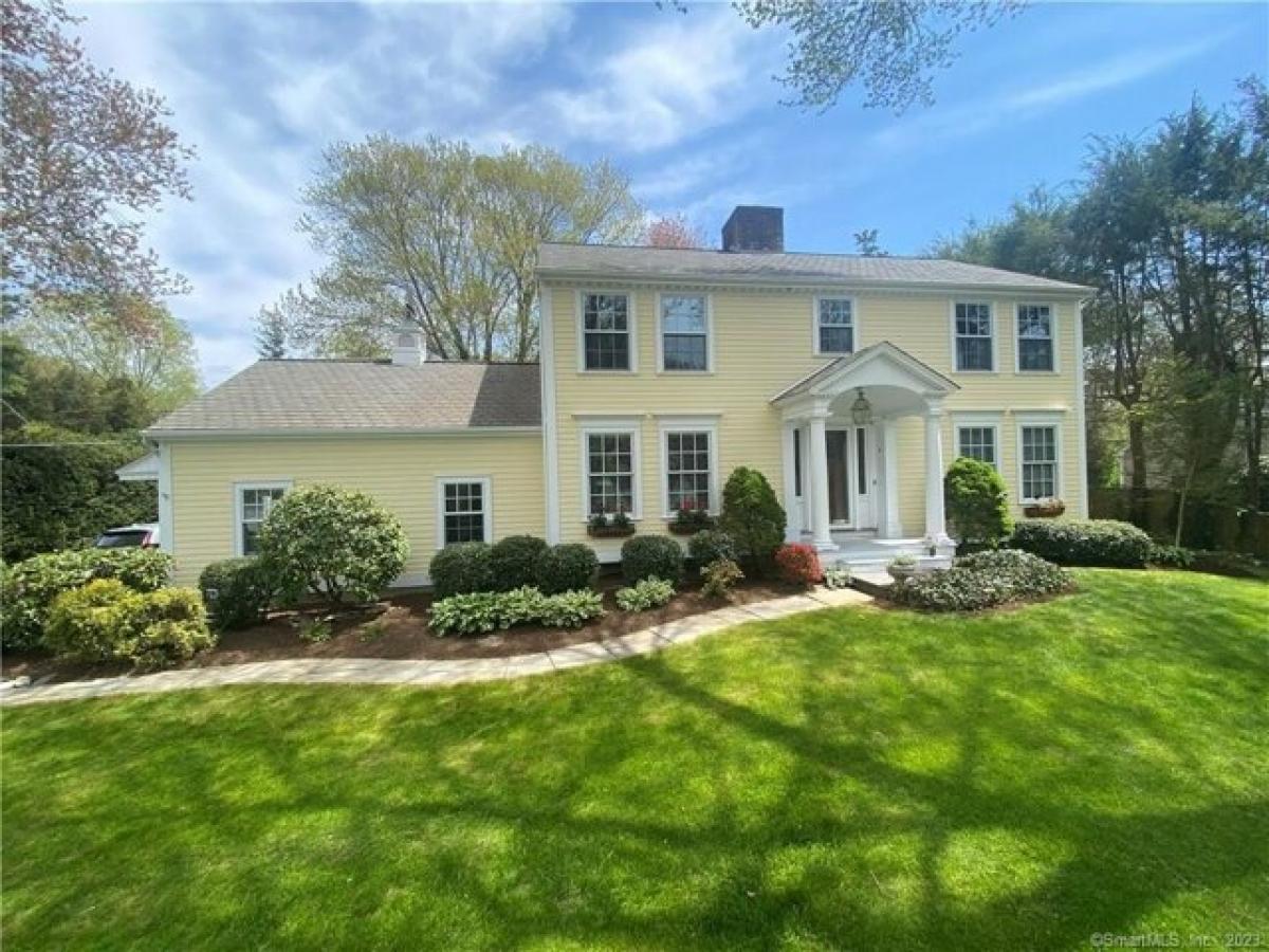 Picture of Home For Sale in Madison, Connecticut, United States