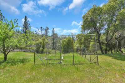 Residential Land For Sale in Mountain Ranch, California