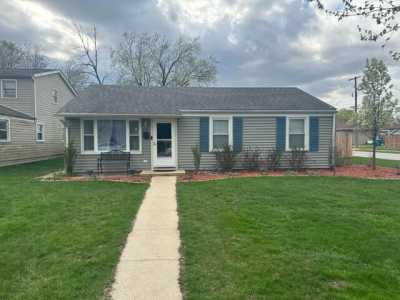 Home For Sale in Griffith, Indiana
