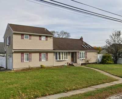 Home For Sale in Amityville, New York