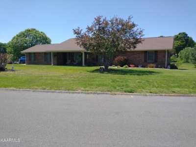 Home For Sale in Kodak, Tennessee