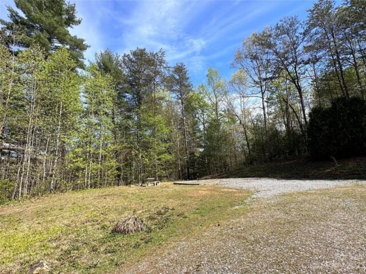 Picture of Residential Land For Sale in Lenoir, North Carolina, United States
