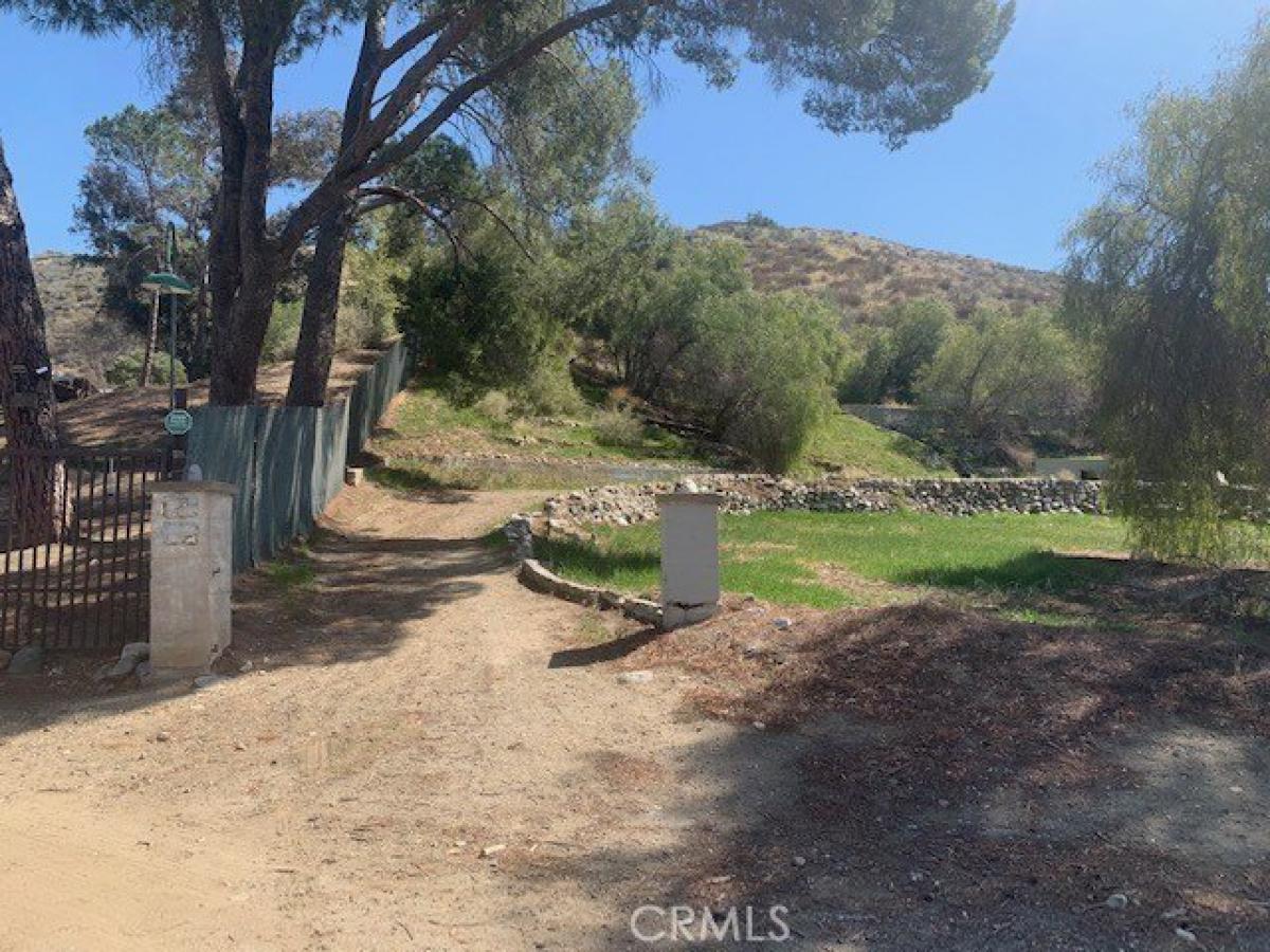 Picture of Residential Land For Sale in Canyon Country, California, United States