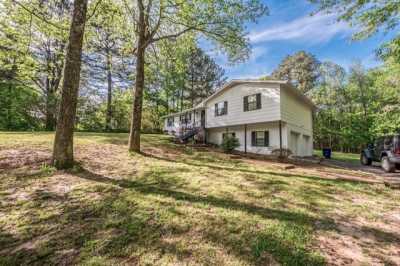 Home For Sale in Lexington, Tennessee