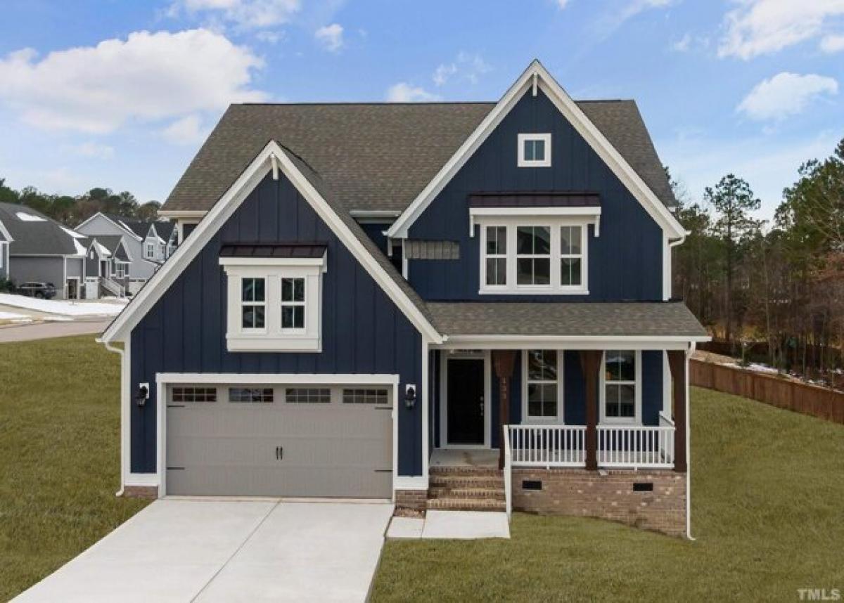Picture of Home For Sale in Southern Pines, North Carolina, United States