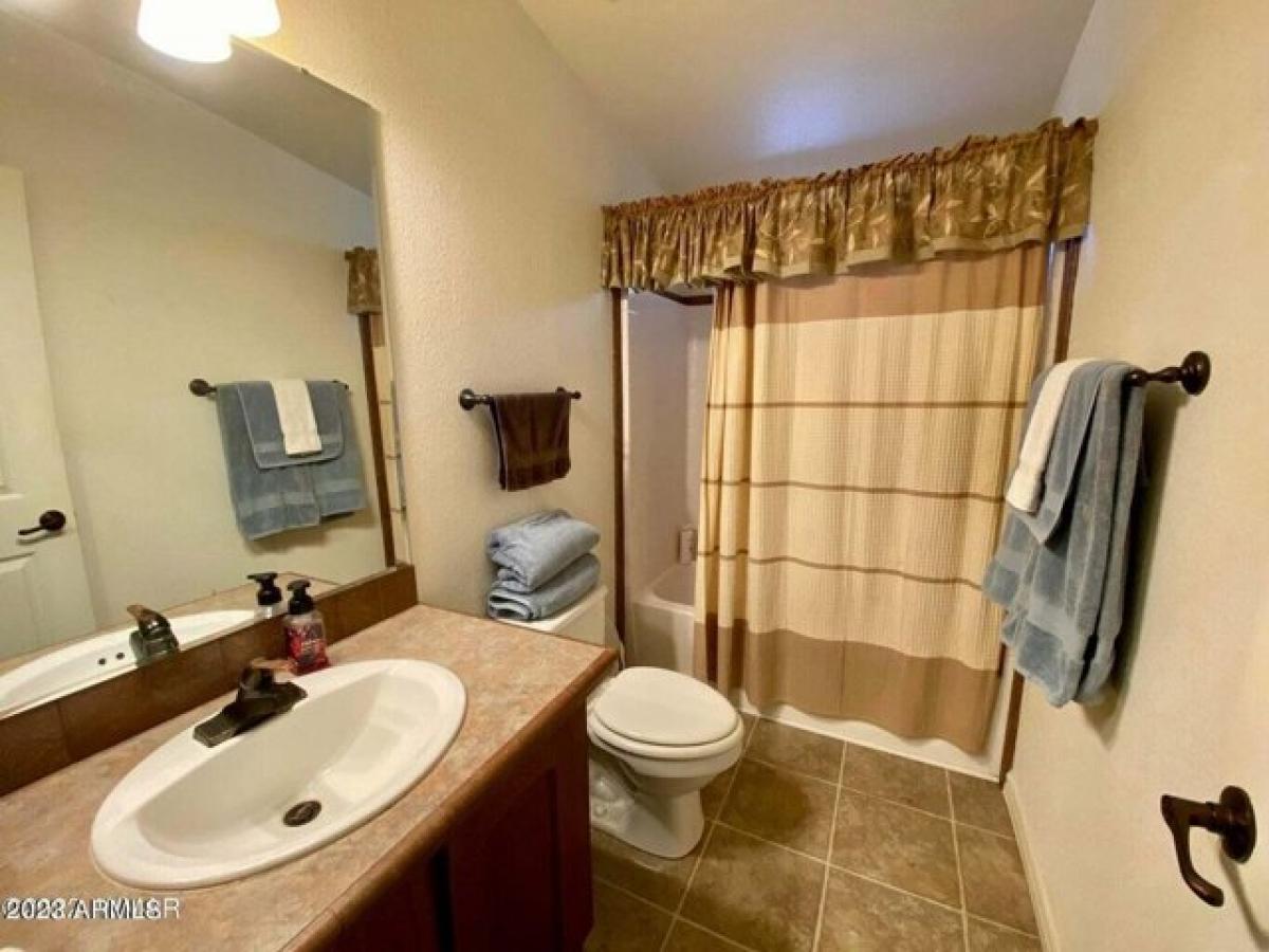Picture of Home For Sale in Vernon, Arizona, United States