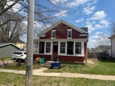 Home For Sale in Monona, Iowa