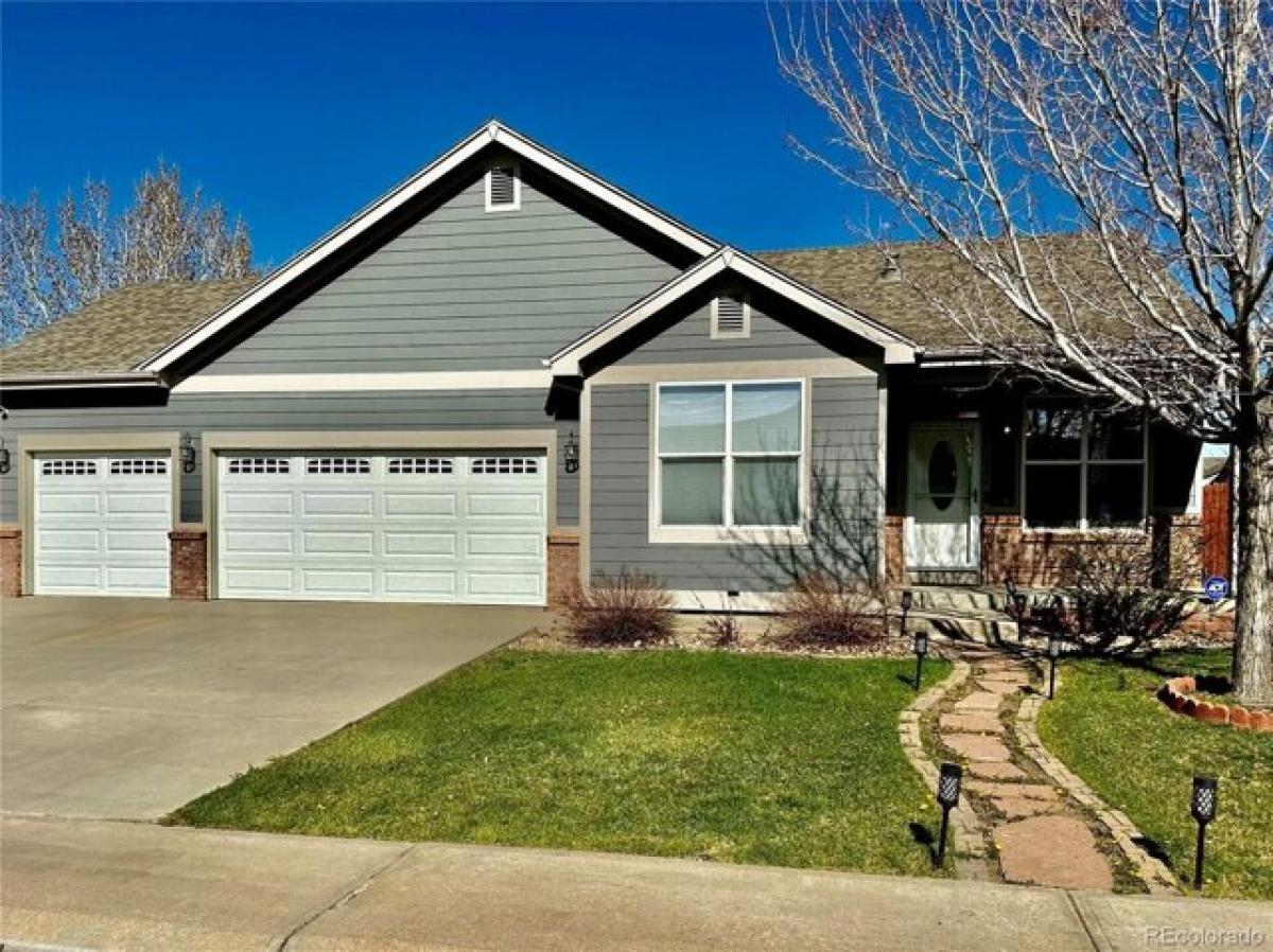 Picture of Home For Sale in Strasburg, Colorado, United States
