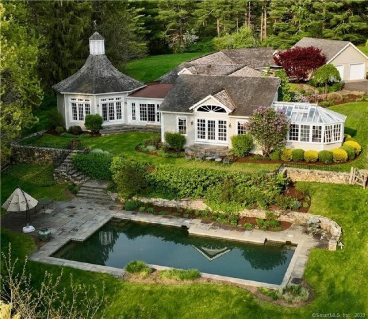 Picture of Home For Sale in Washington, Connecticut, United States