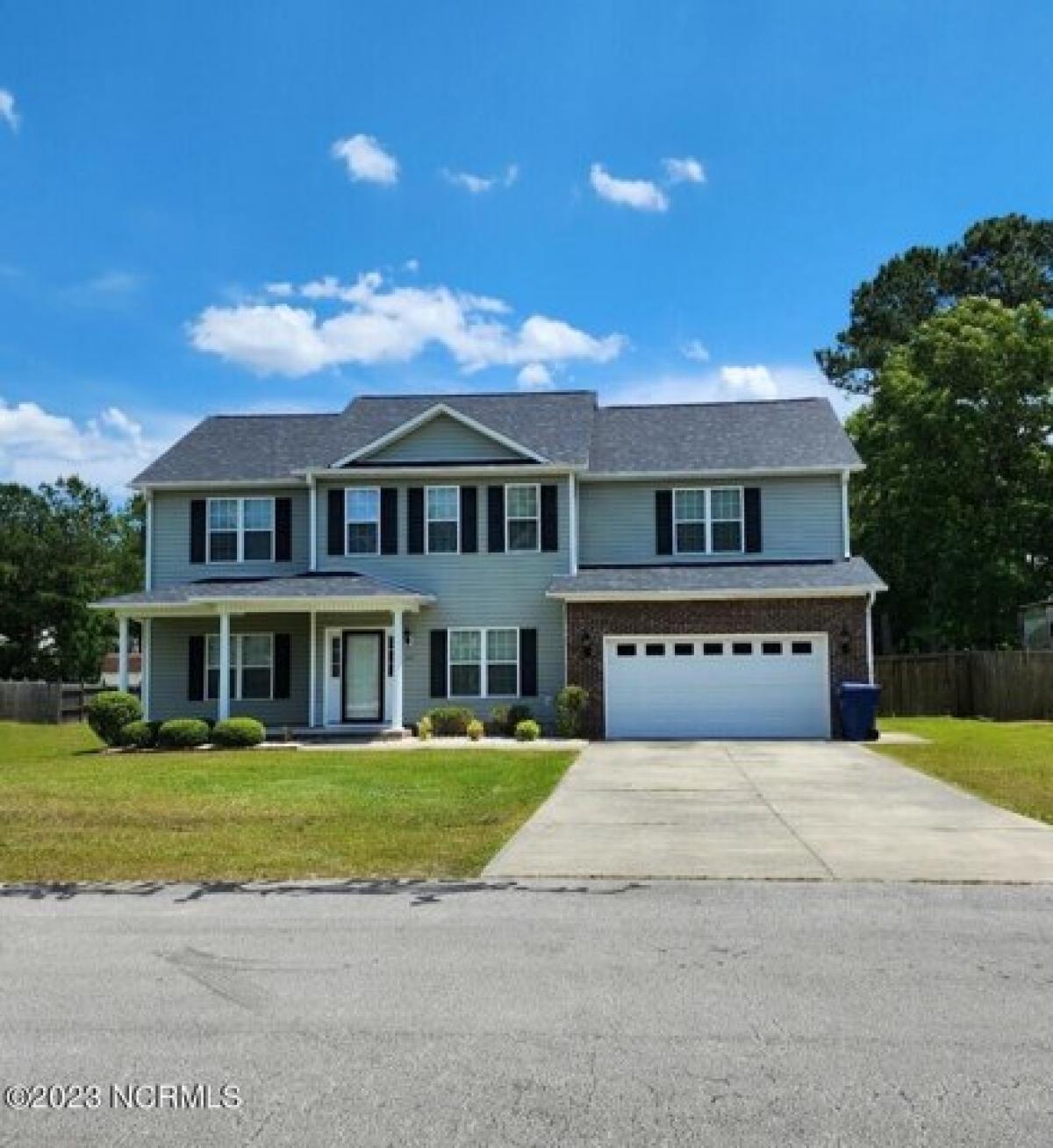 Picture of Home For Sale in Havelock, North Carolina, United States