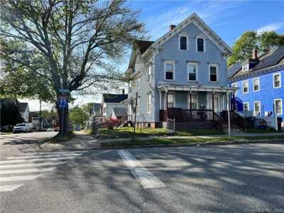Home For Sale in New London, Connecticut
