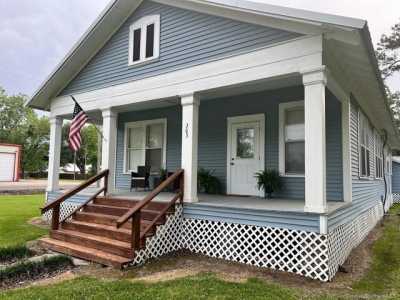 Home For Sale in Kinder, Louisiana
