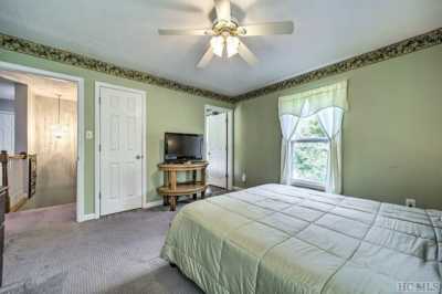 Home For Sale in Highlands, North Carolina