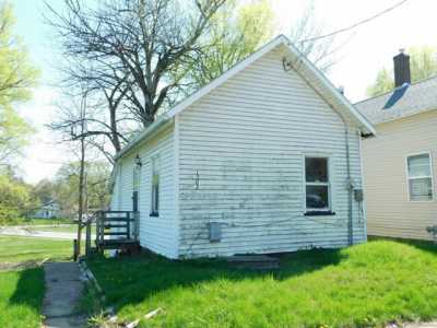 Home For Sale in Muscatine, Iowa