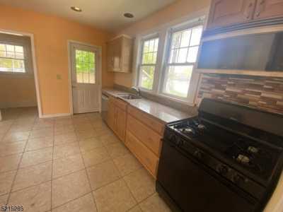 Home For Sale in North Plainfield, New Jersey