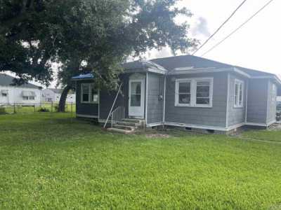 Home For Sale in Chauvin, Louisiana