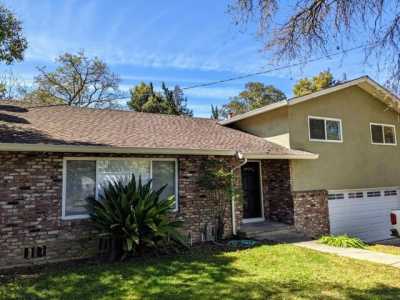Home For Rent in Menlo Park, California