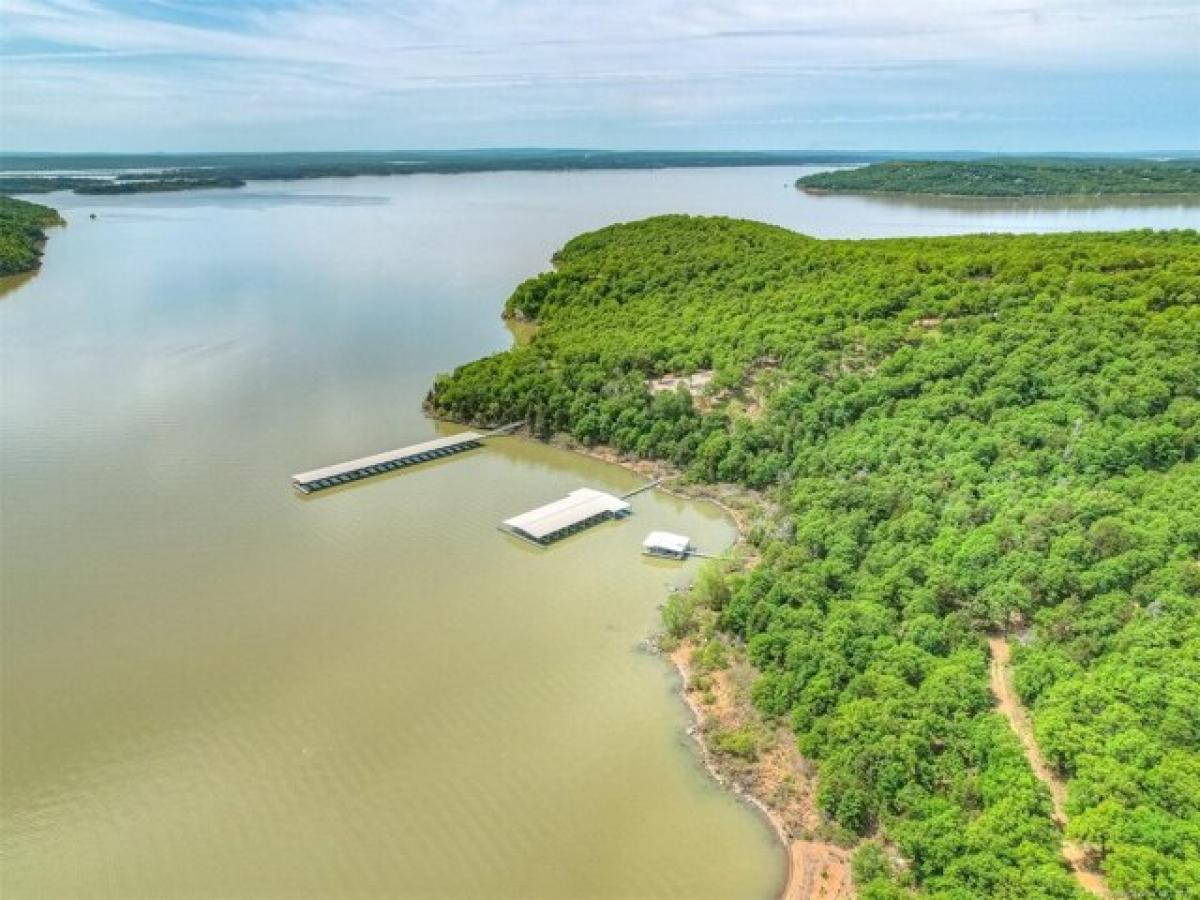 Picture of Home For Sale in Eufaula, Oklahoma, United States