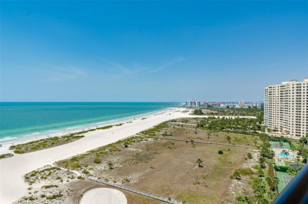 Picture of Home For Sale in Clearwater Beach, Florida, United States