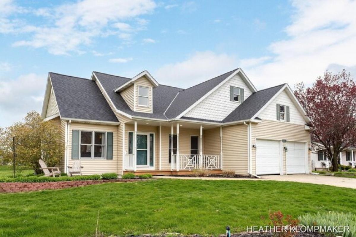 Picture of Home For Sale in Hamilton, Michigan, United States