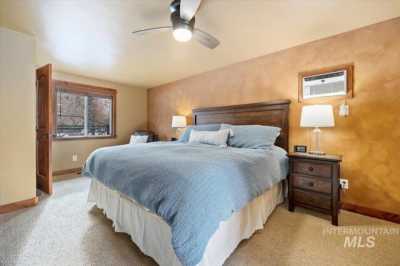 Home For Sale in Bellevue, Idaho