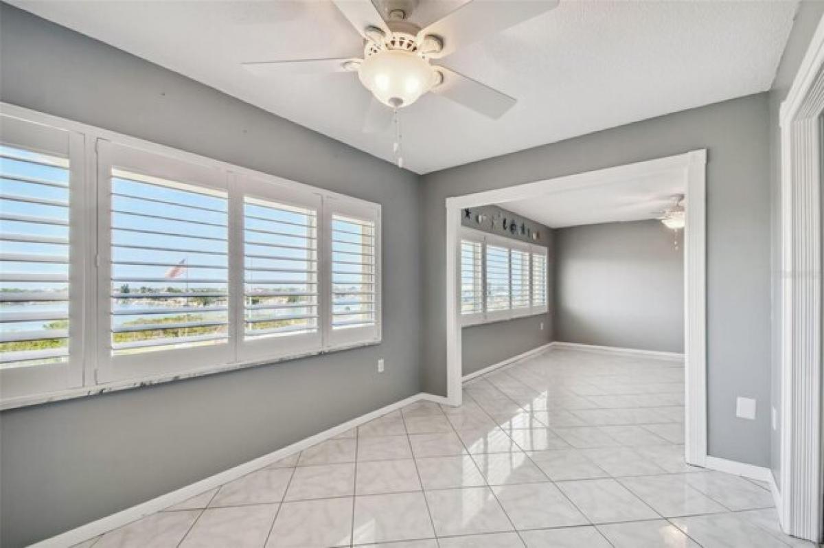 Picture of Home For Sale in Belleair Bluffs, Florida, United States
