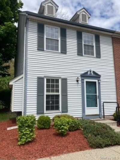 Home For Rent in Washingtonville, New York