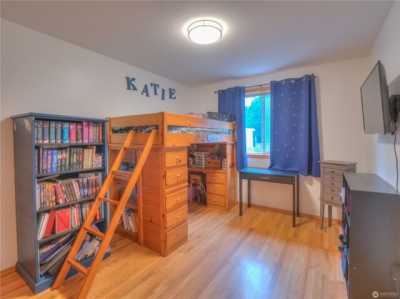 Home For Sale in Orting, Washington
