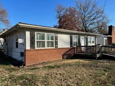 Home For Sale in Bronaugh, Missouri