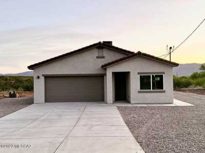 Home For Sale in Rio Rico, Arizona