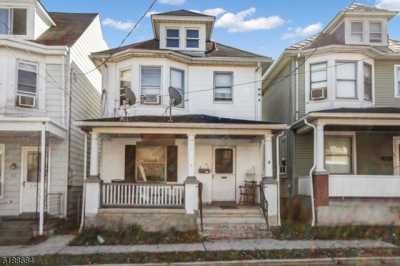 Home For Sale in Phillipsburg, New Jersey
