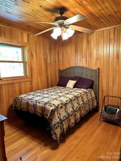 Home For Sale in Spruce Pine, North Carolina