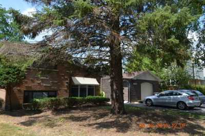 Home For Rent in Morton Grove, Illinois