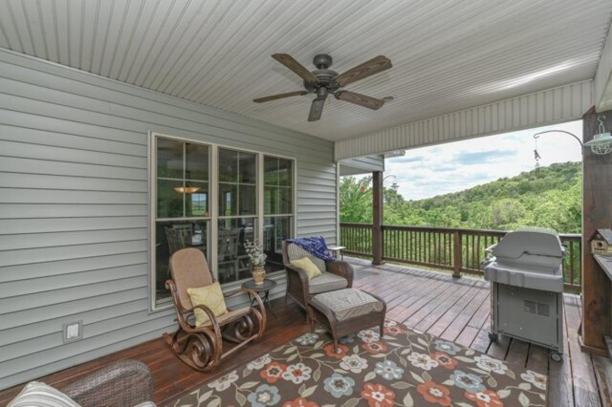 Picture of Home For Sale in Carthage, Tennessee, United States