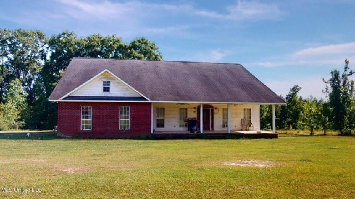 Picture of Home For Sale in McLain, Mississippi, United States