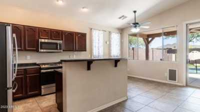 Home For Sale in New River, Arizona
