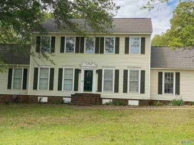 Home For Sale in Scottsboro, Alabama
