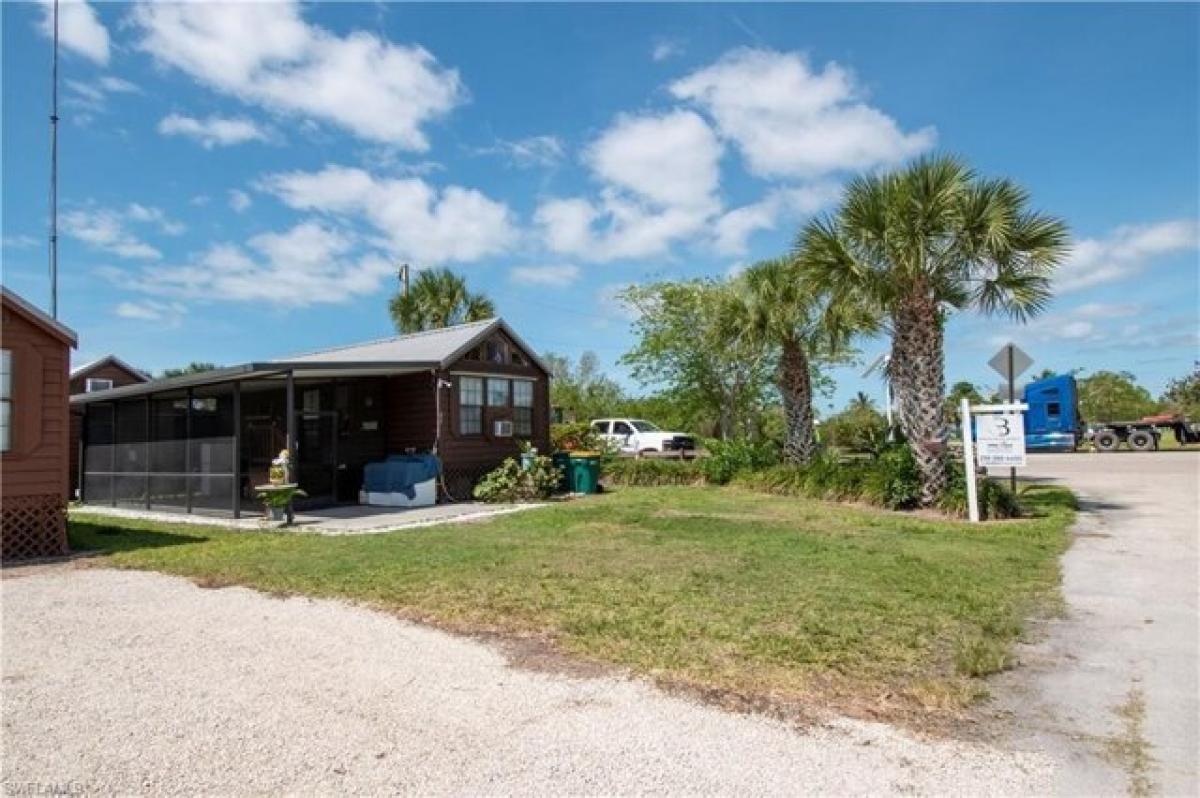 Picture of Home For Sale in Everglades City, Florida, United States