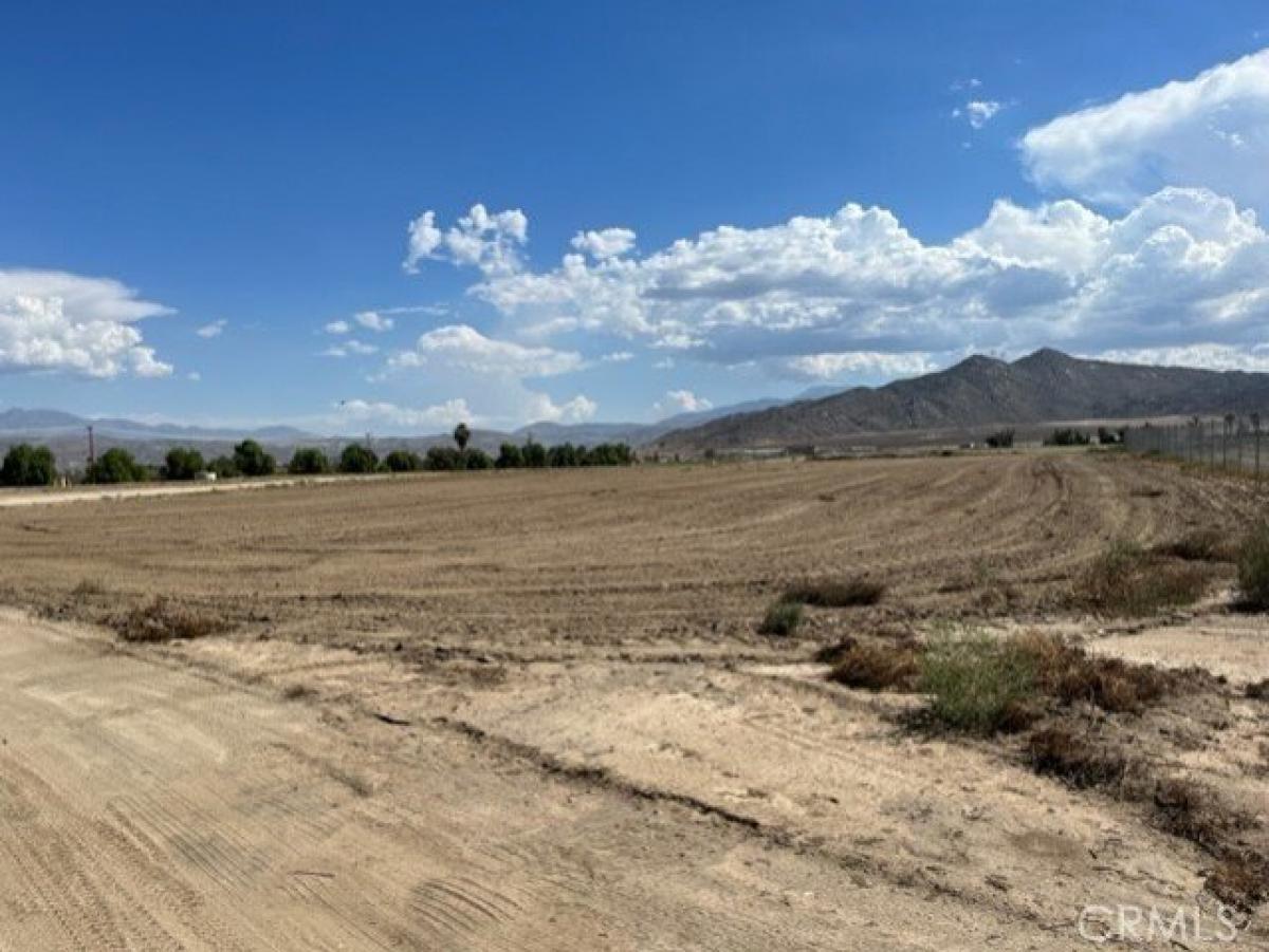 Picture of Residential Land For Sale in Nuevo, California, United States