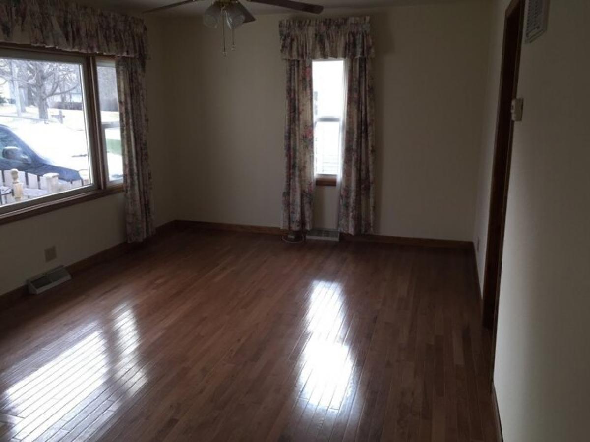 Picture of Home For Rent in Saint Charles, Illinois, United States