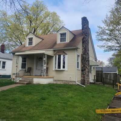 Home For Sale in Mount Clemens, Michigan