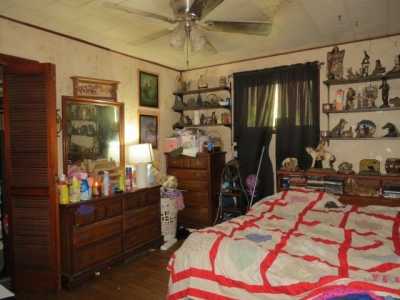 Home For Sale in Jenkins, Kentucky