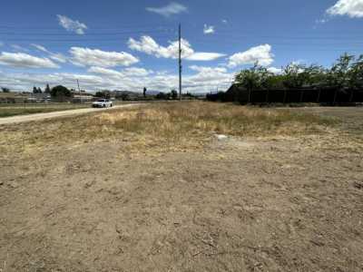 Residential Land For Sale in Porterville, California